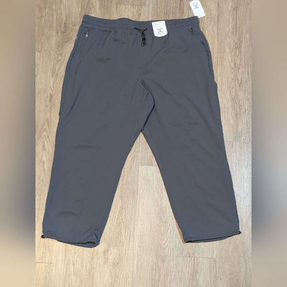 Xersion women's Charcoal GrayJoggers